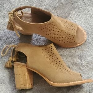 TOMS Open Toe Suede Sandal